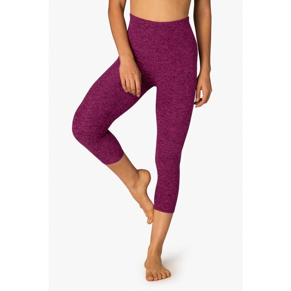 Beyond Yoga XSmall XS Spacedye Capri Leggings Purple Red Workout Activewear - Picture 9 of 9